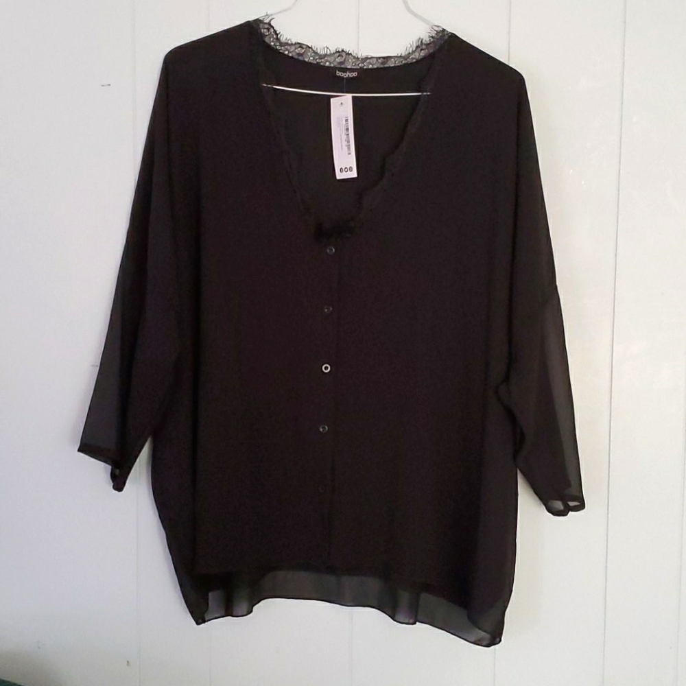 Plus size lace trim long sleeve blouse